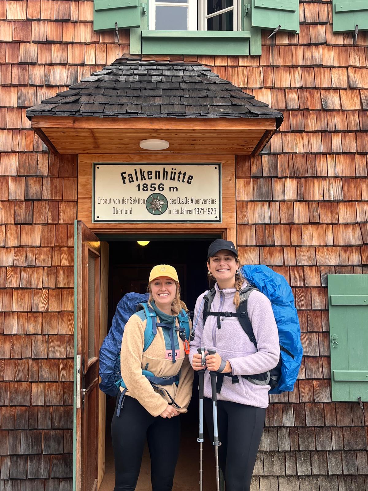 Aankomst bij de Falkenhütte op 1.856 meter